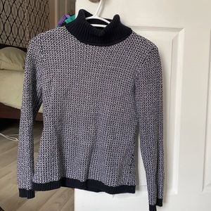 Women’s warm turtleneck